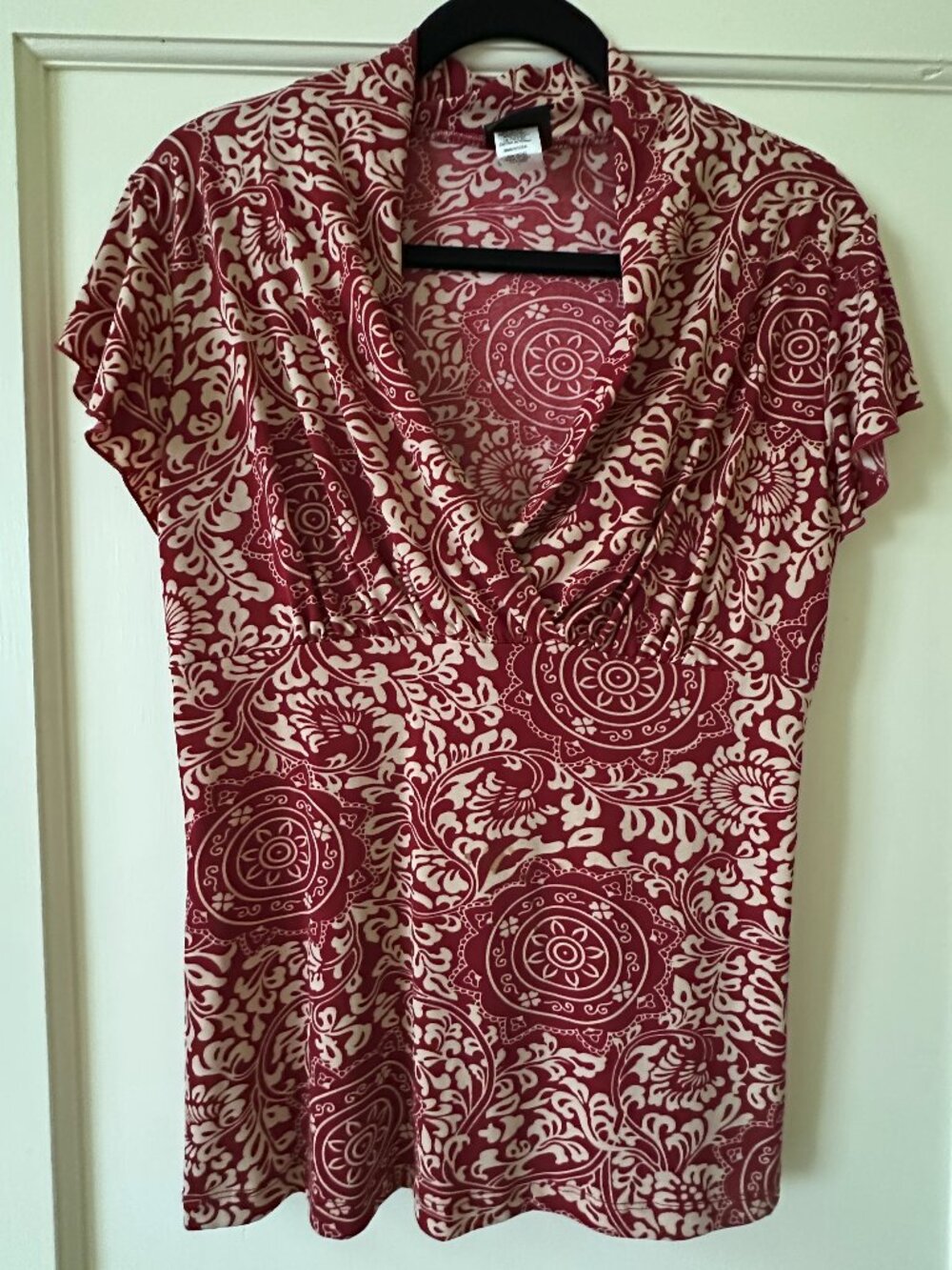 JKLA California Womens Large Floral Faux Wrap Top Red Cream Flutter Sleeve